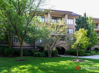 9200 E Prairie Rd APT 208A, Evanston, IL 60203