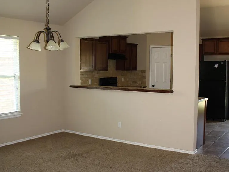 4707 SW Malcom Rd — Photo 4