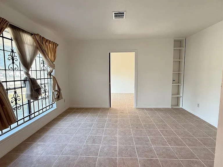 7325 Ley Rd — Photo 36