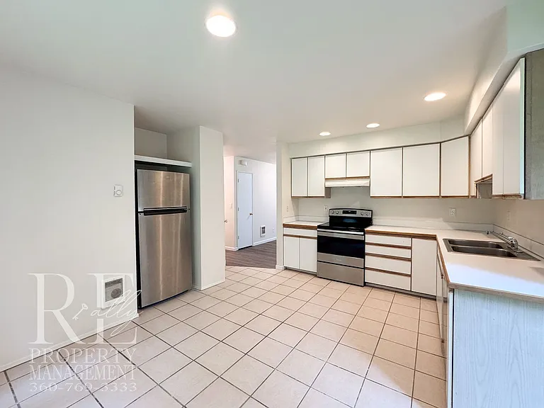 5852 SW Reese Ln — Photo 8