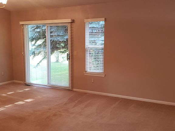 2nd image of 1641 Chelsea Cir