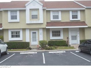 7040 Woodmont Ave, Tamarac, FL 33321