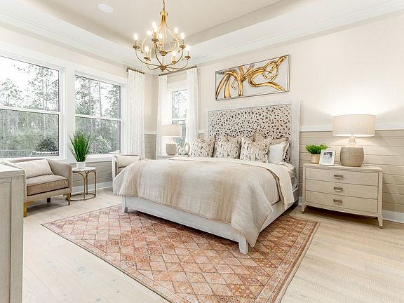 5th image of 28 Anastasia Cir