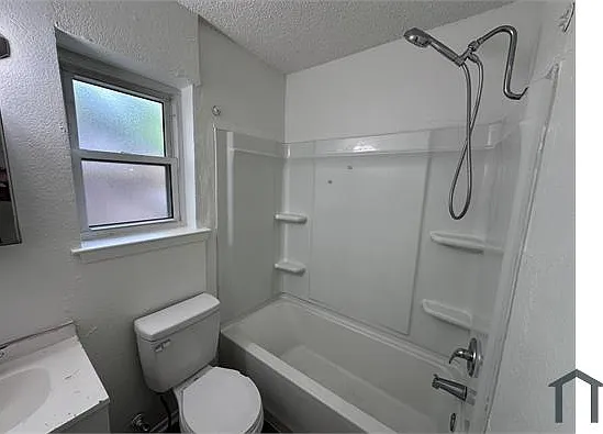 5408 Helmick Ave — Photo 8