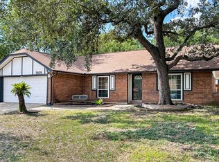 7859 Hawk Trail St, San Antonio, TX 78250