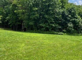 6195 Ashford Cir, Newburgh, IN 47630