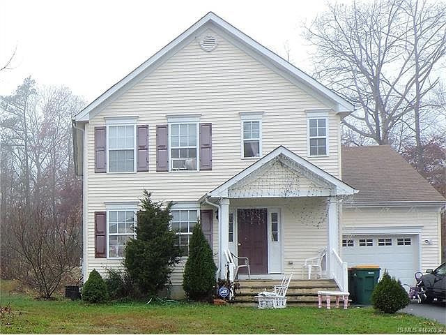 1st image of 445 Poplar Ave