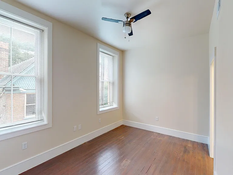101 Peete St #4 — Photo 10