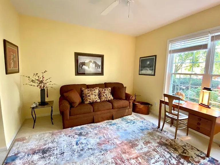 280 Riverbend Dr #2D — Photo 11