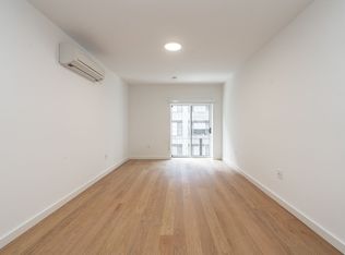 321 E 22nd St APT 4M, New York, NY 10010