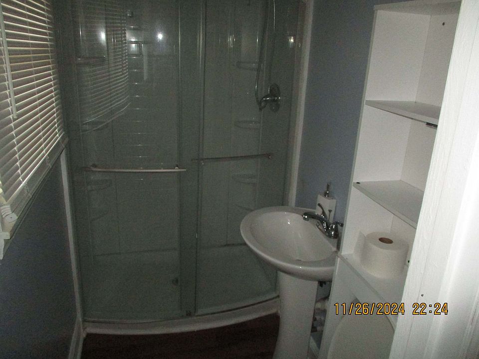 2nd image of 312 Miles St