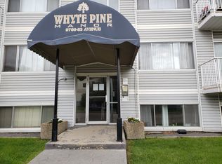 9766 82nd Ave NW #201, Edmonton, AB T6E 1Y5