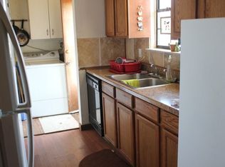 408 E Brown St, Llano, TX 78643