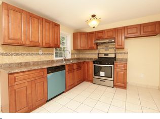 10745 Jeanes St, Philadelphia, PA 19116