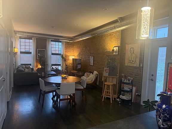 2nd image of 1123 W Grand Ave APT 3R