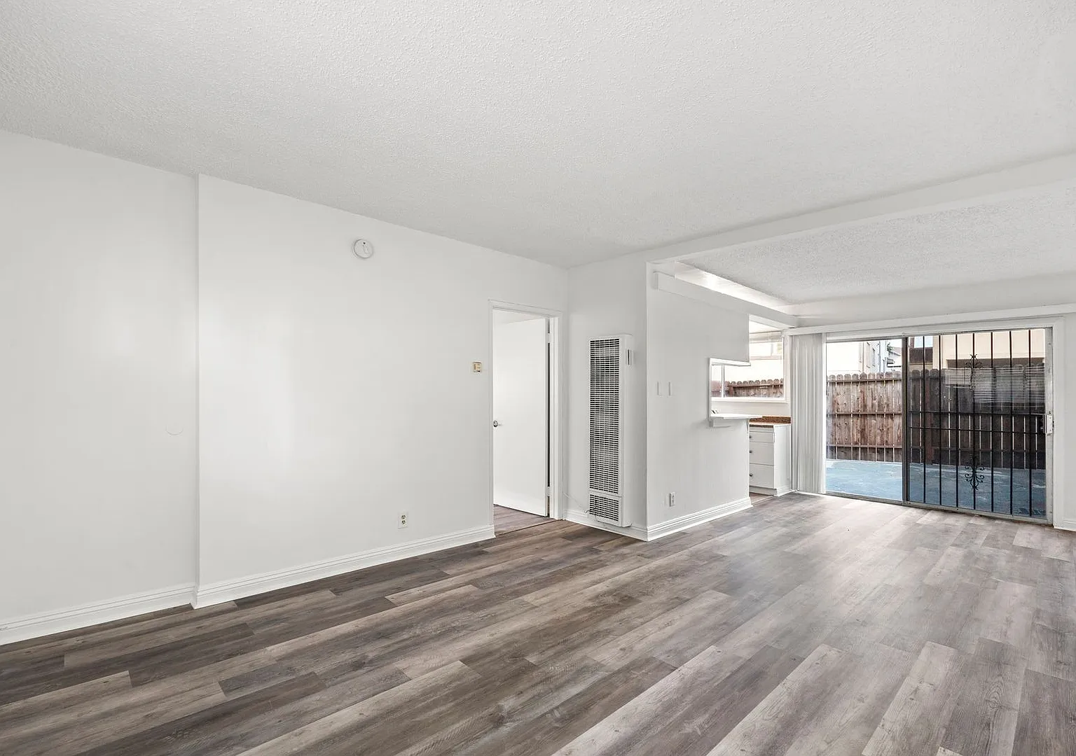 811 Cory Drive — Photo 1