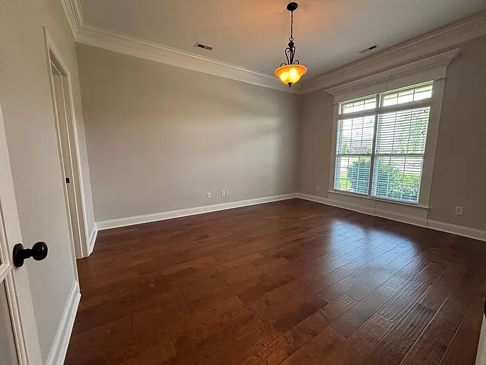 100 Middy Ln — Photo 25