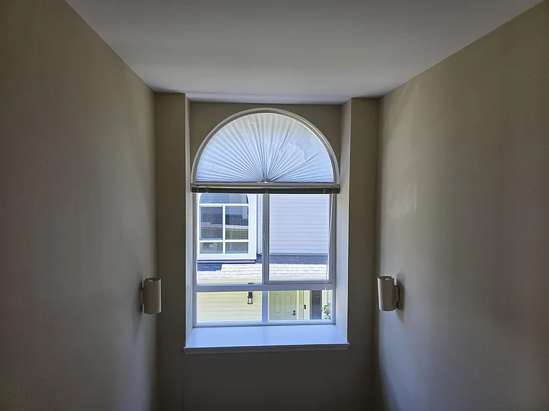 12539 NE 7th Pl #1 — Photo 8