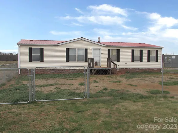 6036 Star Ln, Cherryville, NC 28021