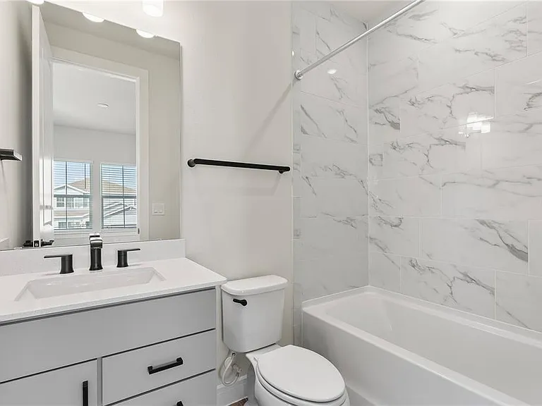13231 Panama Beach Ct — Photo 31