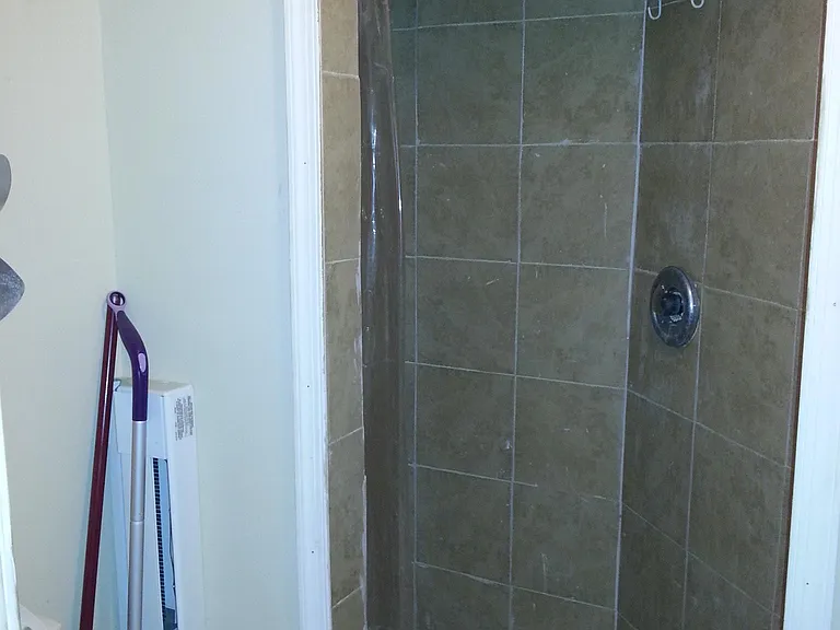 228 S 50th St #8 — Photo 10