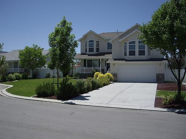 869 Teal Rd