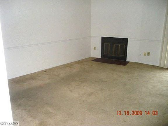 4th image of 317 E Montcastle Dr Unit C