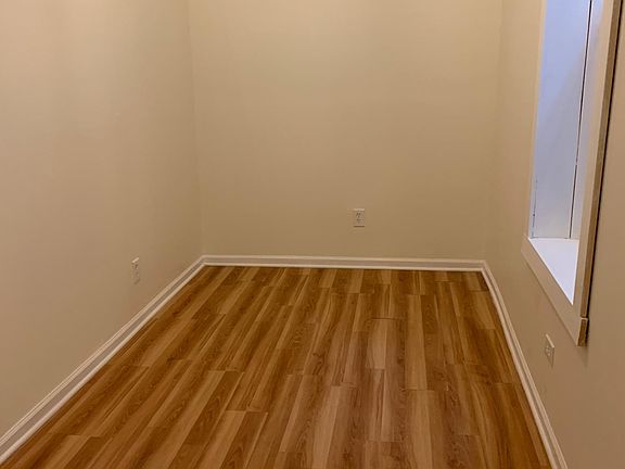 3rd image of 1512 N Greenview Ave #2FF