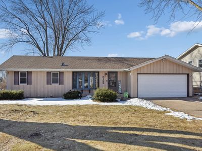 8122 Homestead Ave S, Cottage Grove, MN, 55016