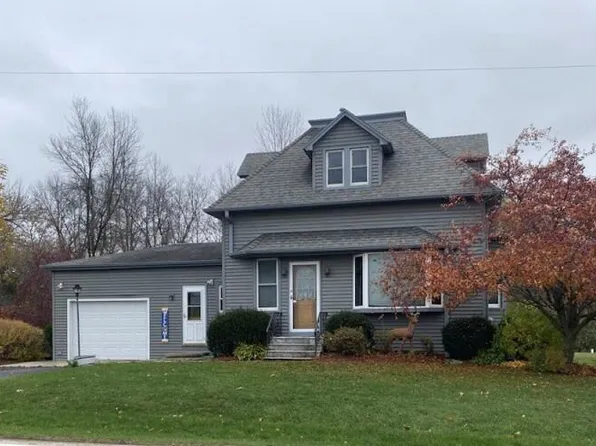 7245 DICKINSON ROAD, Greenleaf, WI 54126