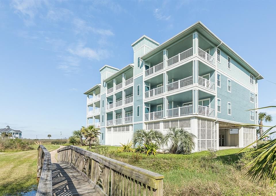 2nd image of 26934 Bay Water Dr Unit 302