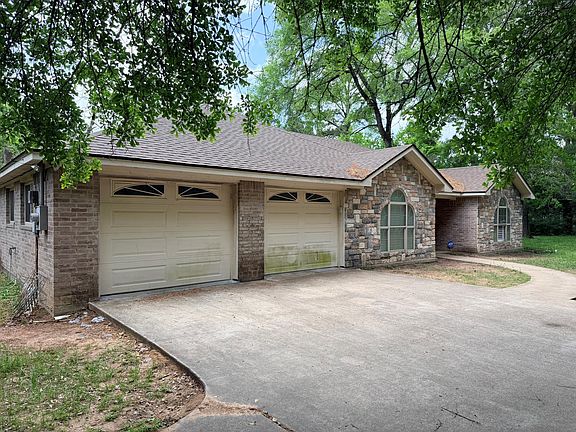 5th image of 23506 Saxon Way