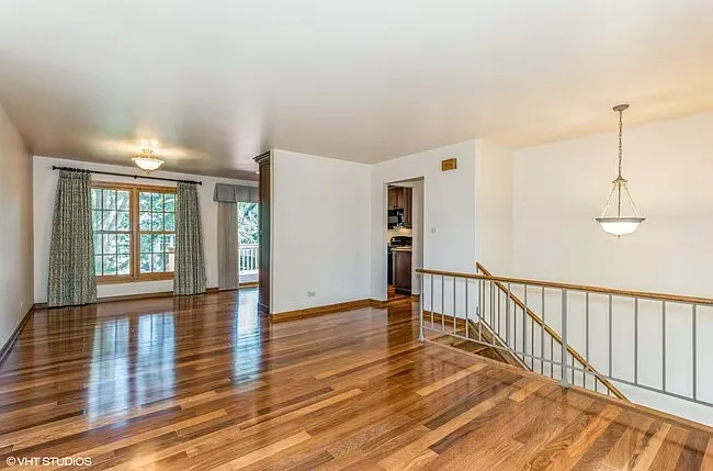 1121 Needham Rd — Photo 4