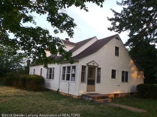4097 W Parks Rd, Saint Johns, MI 48879