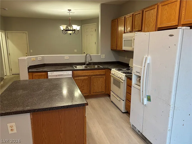 6444 Raven Hall St — Photo 4
