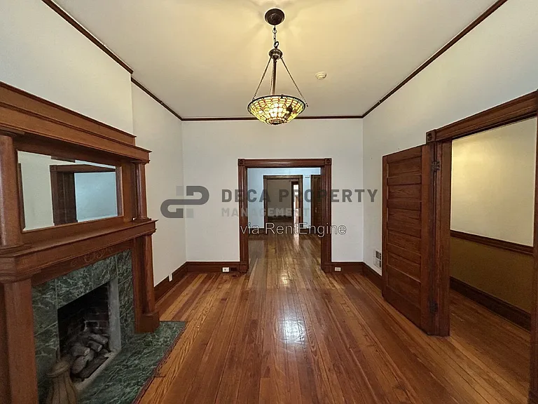 2304 Russell Blvd #1E — Photo 7