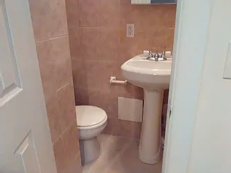 Rented by Jerry F Leazer LREB