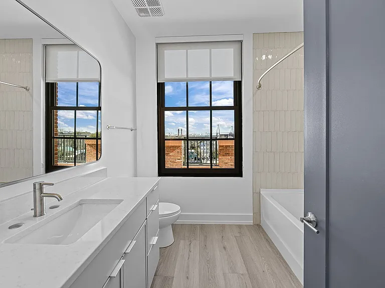 Modern Bathroom and Natural Light