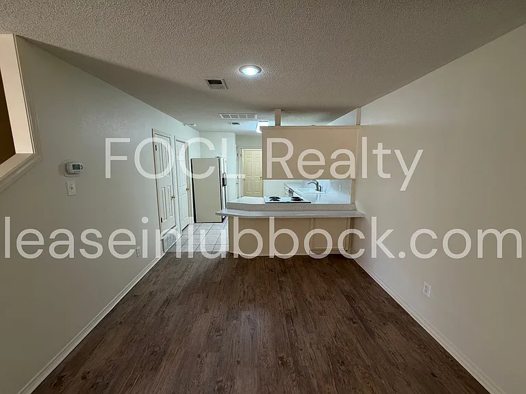 8310 Raleigh Ave — Photo 6