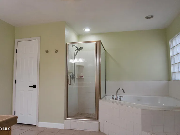 9401 Pavo Ln — Photo 26