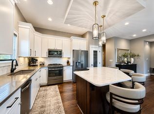 9125 Abram Dr, West Des Moines, IA 50266