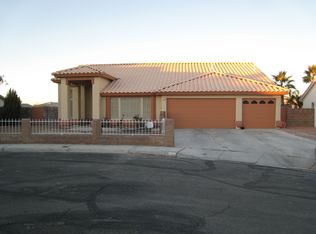 1652 Indian Summer Dr, Las Vegas, NV 89123