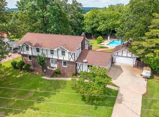 827 Creek Trl, Anniston, AL 36206