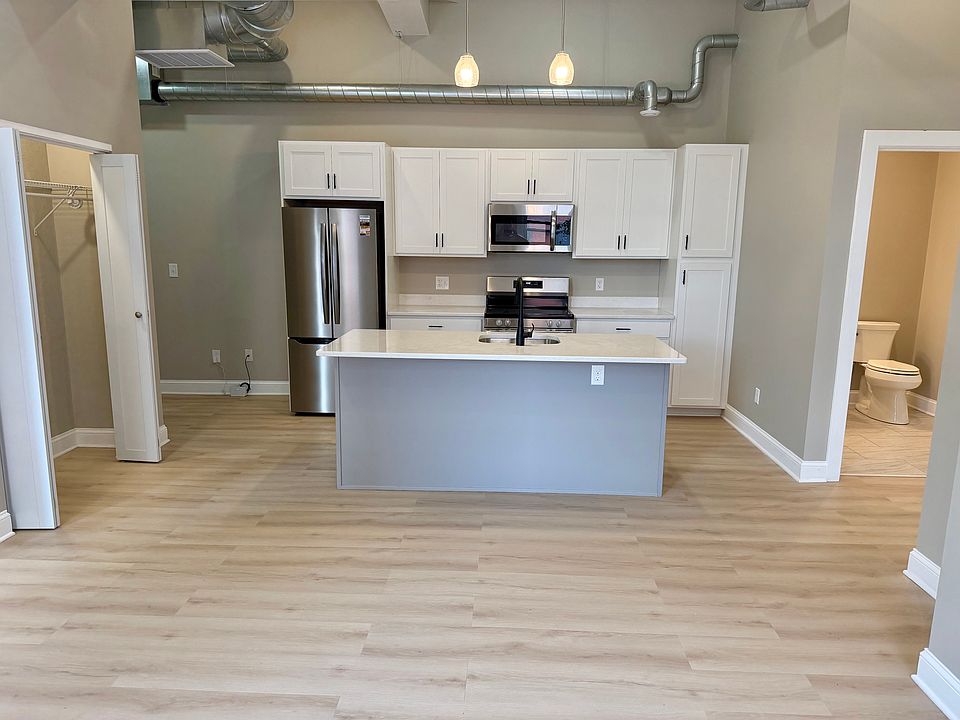 1st image of 347-355 Main St #4