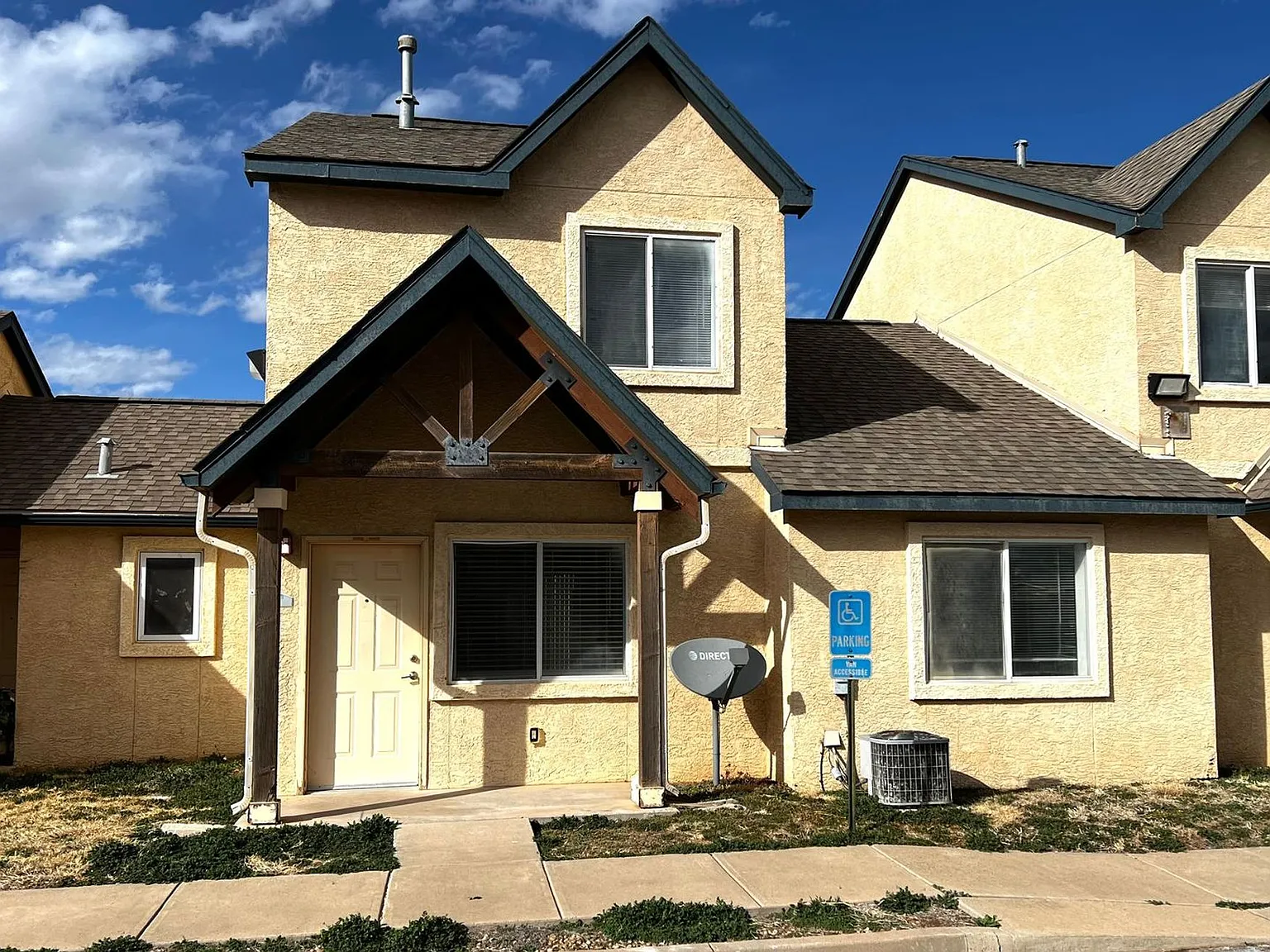 Mesquite Village — Photo 3