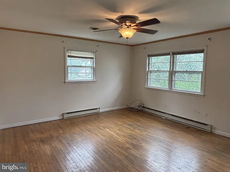 602 N Marshall St — Photo 4