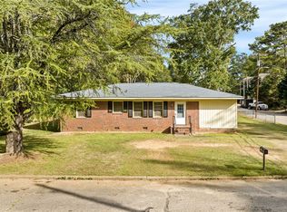 304 Harper Cir, Auburn, AL 36830
