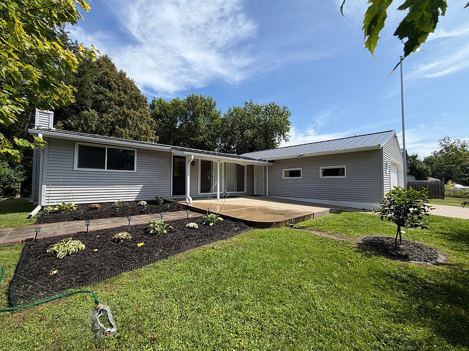 1st image of 199 Hillwood Dr
