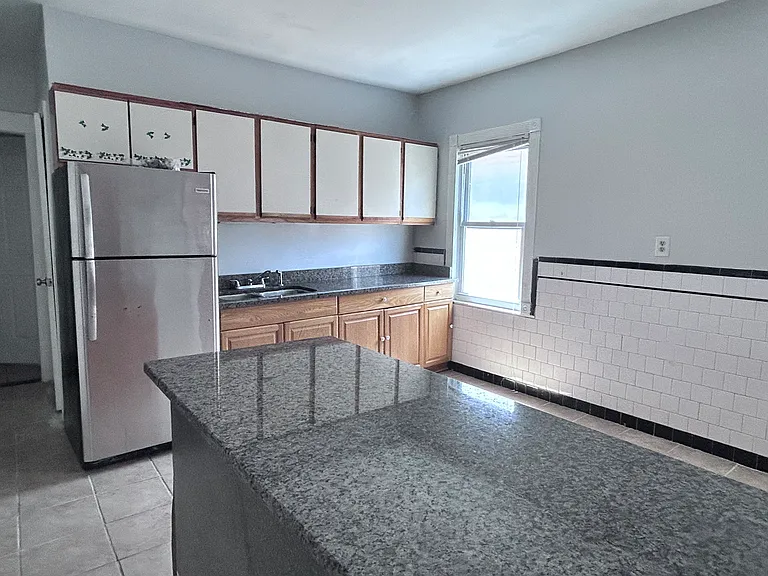 17 Hampden St #3 — Photo 2