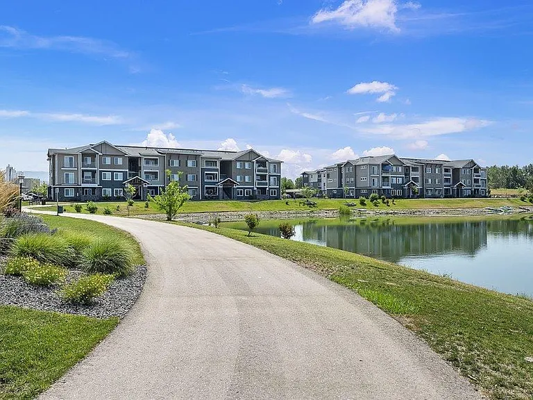The Lakes at Eagle — Photo 25